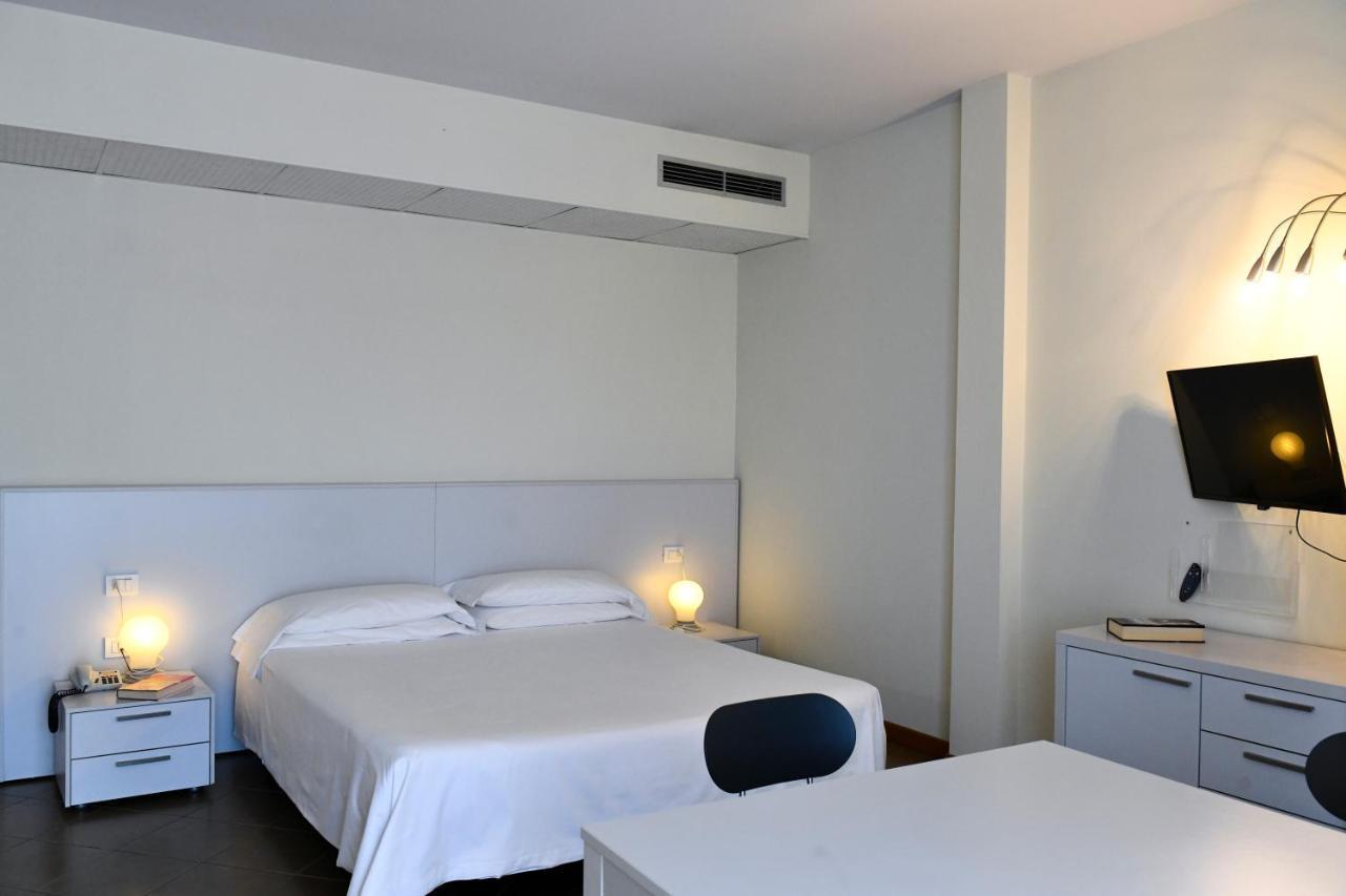 Hotel Eden Τζεσόλο Λίντο Εξωτερικό φωτογραφία